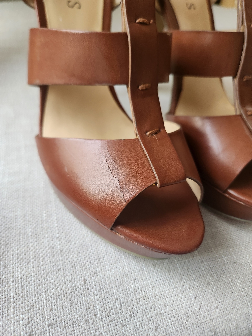Guess Brown Strappy Platform High Heel Sandals 7.5 - Picture 11 of 16